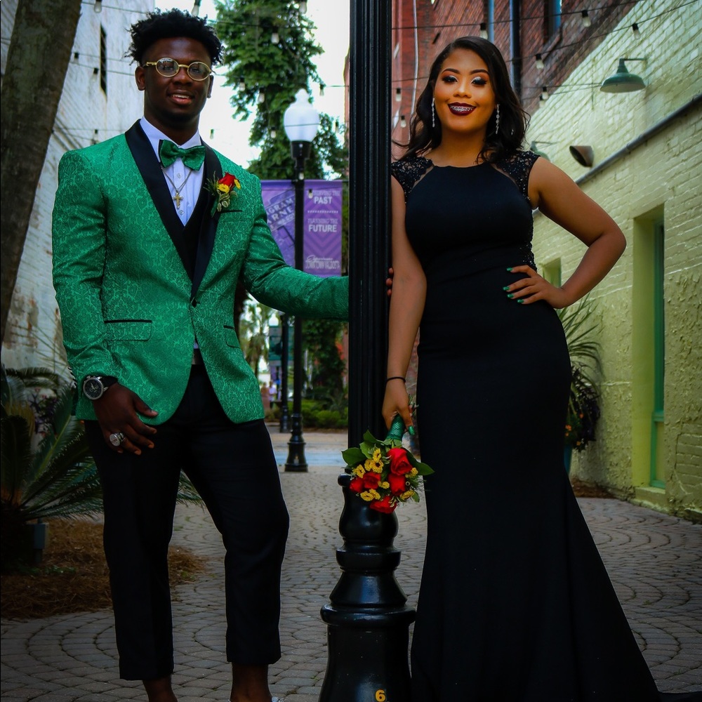 Prom Dress - Picture 2 of 3
